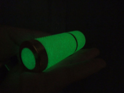 超亮夜光9LED手電筒 功能、設計與采購指南